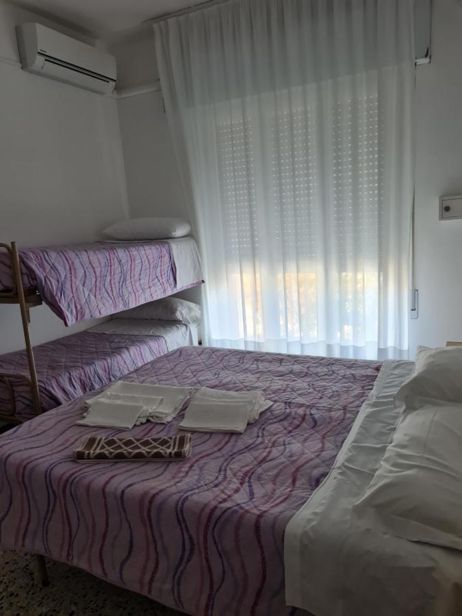 Hotel Marconi Miramare Rimini Dış mekan fotoğraf