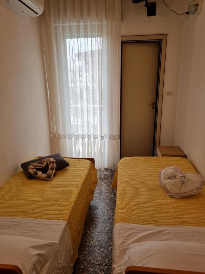 Hotel Marconi Miramare Rimini Dış mekan fotoğraf